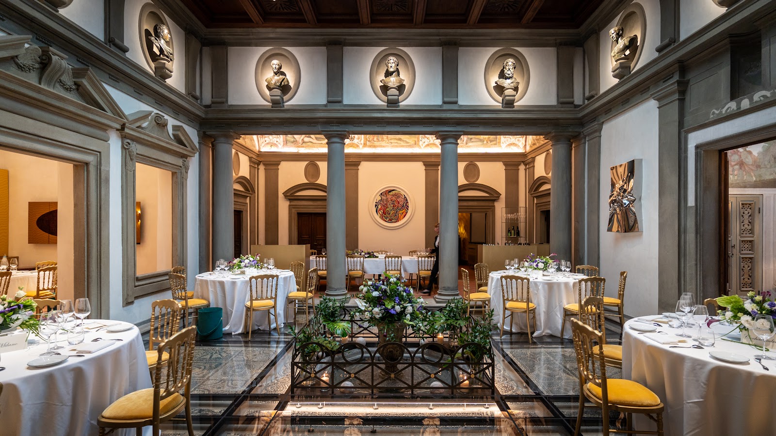 A quiet business lunch table in central Florence