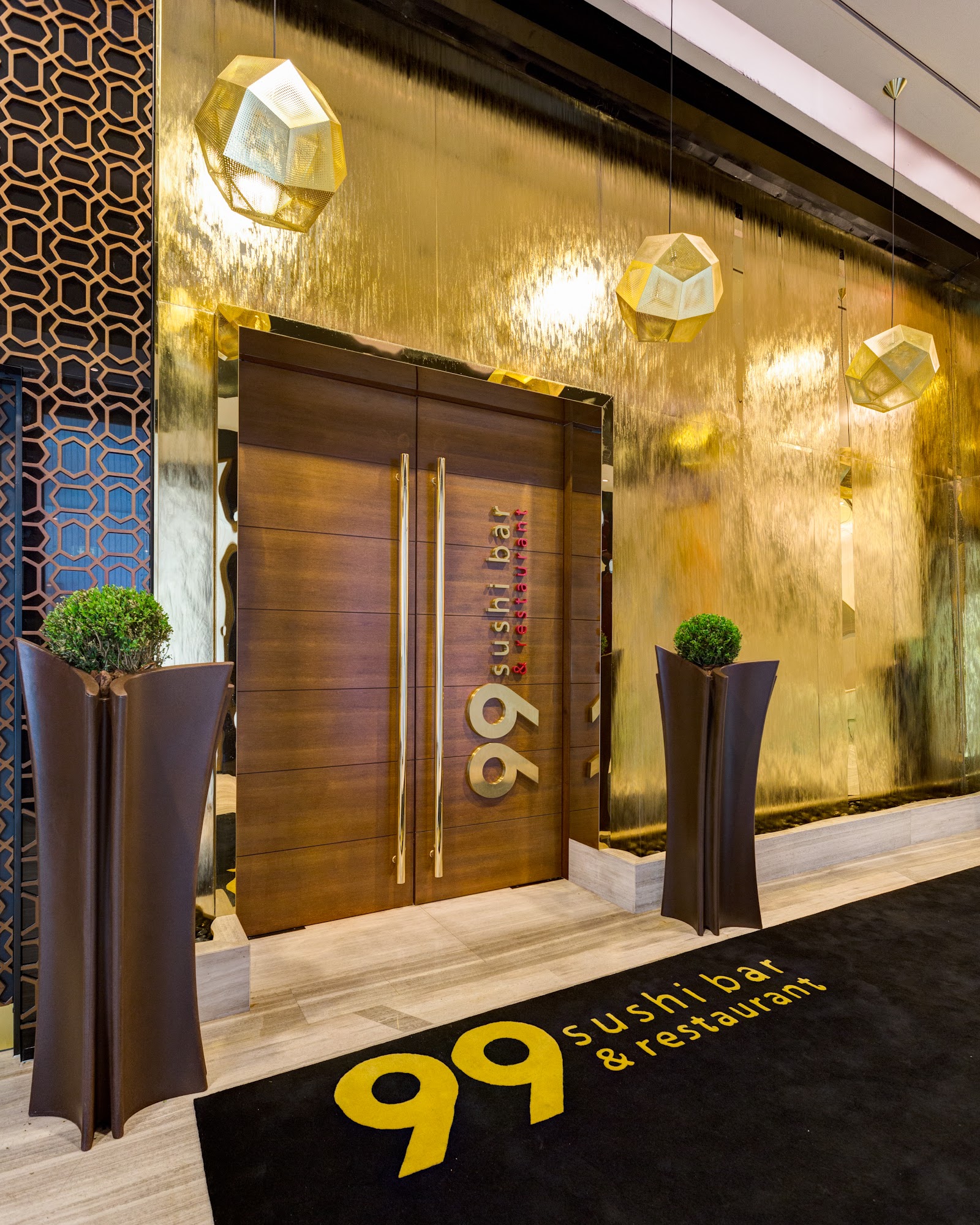 A quiet business dinner table set to close a deal in Abu Dhabi