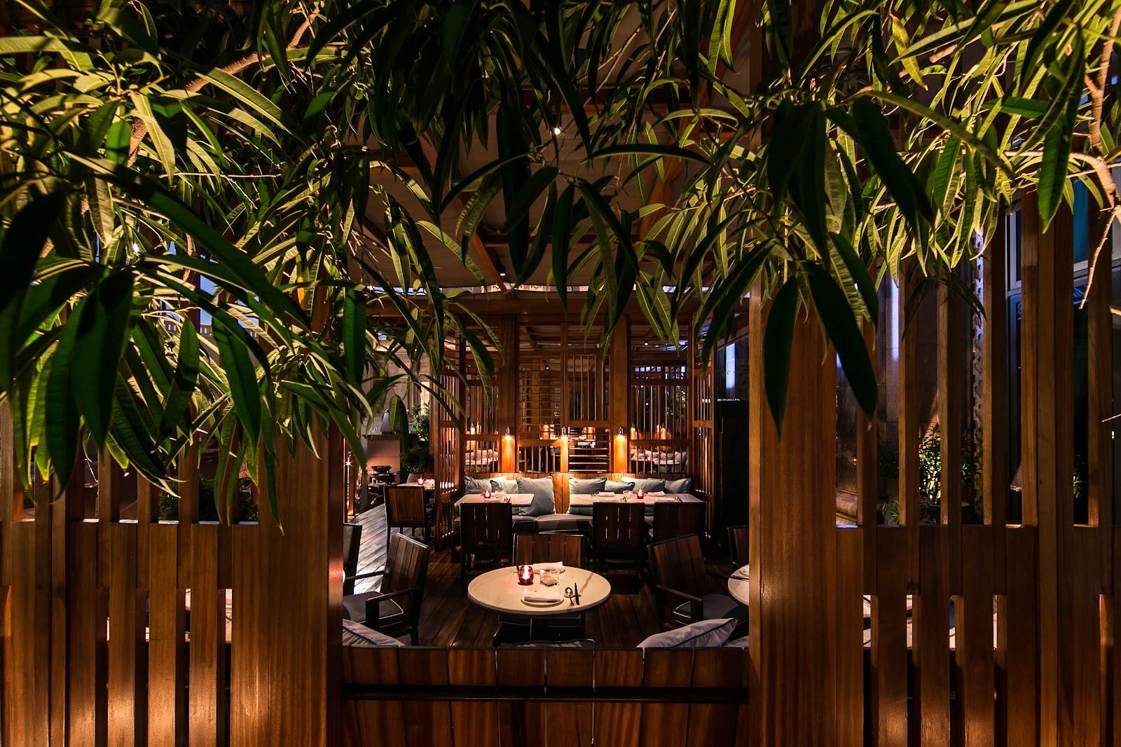 The dining room at Hakkasan, Emirates Palace Mandarin Oriental, Abu Dhabi